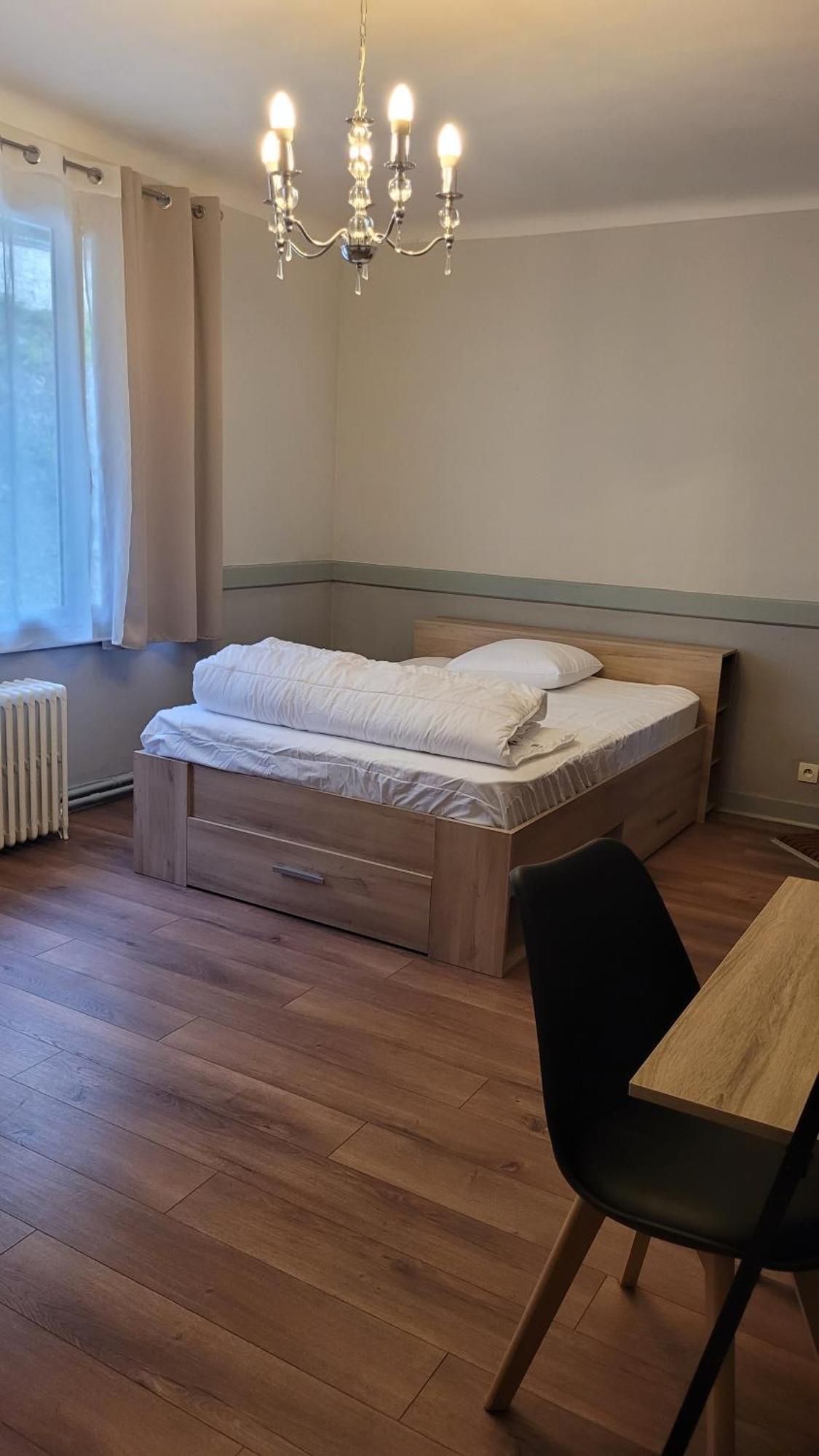 Keli Villa Poitiers Buitenkant foto